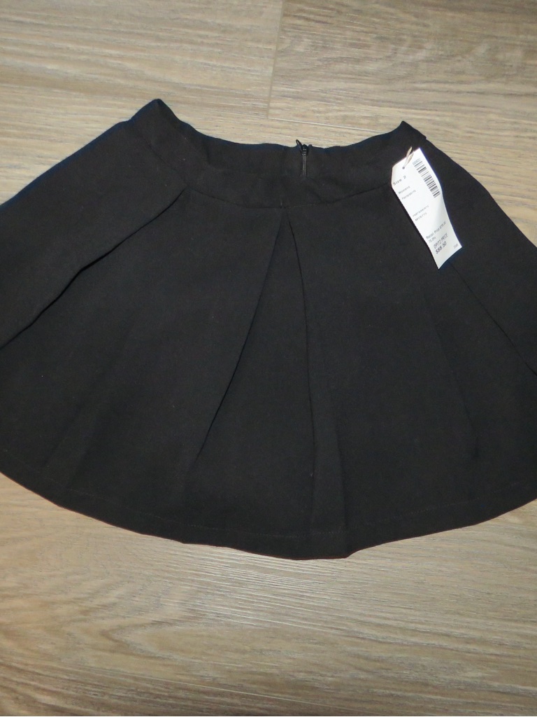 Classic Black Pleated Mini Skirt